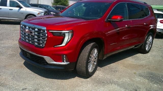 2025 GMC ACADIA Denali