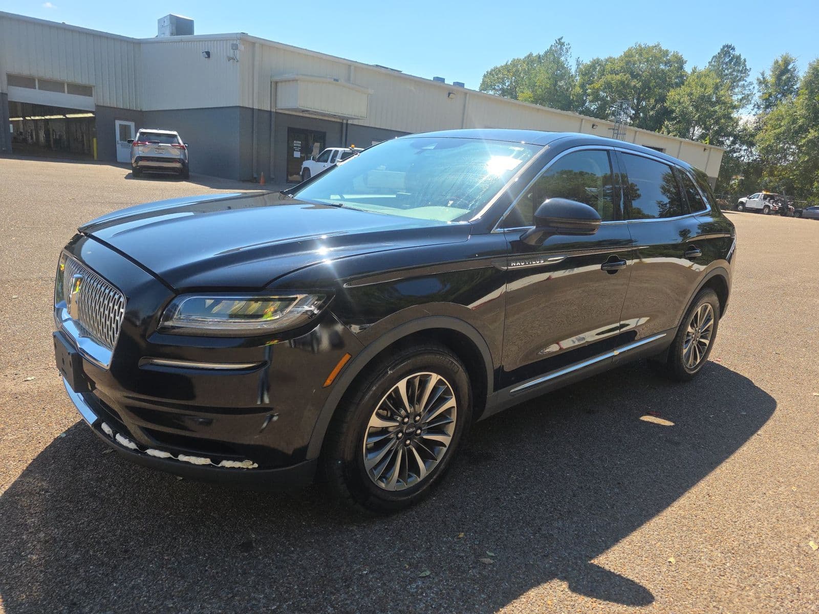 2021 LINCOLN NAUTILUS Standard