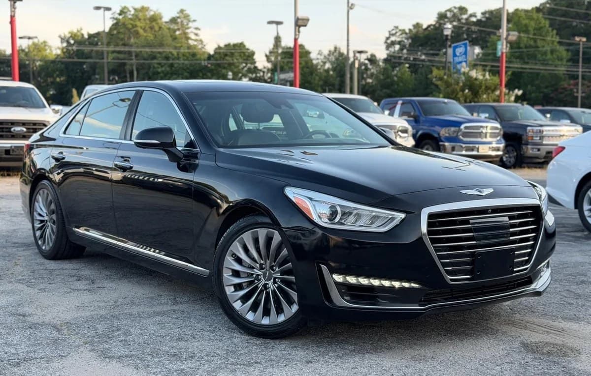 2017 GENESIS G90 3.3T Premium 1