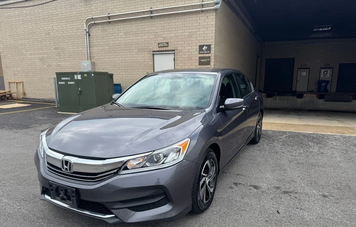 2017 HONDA ACCORD LX