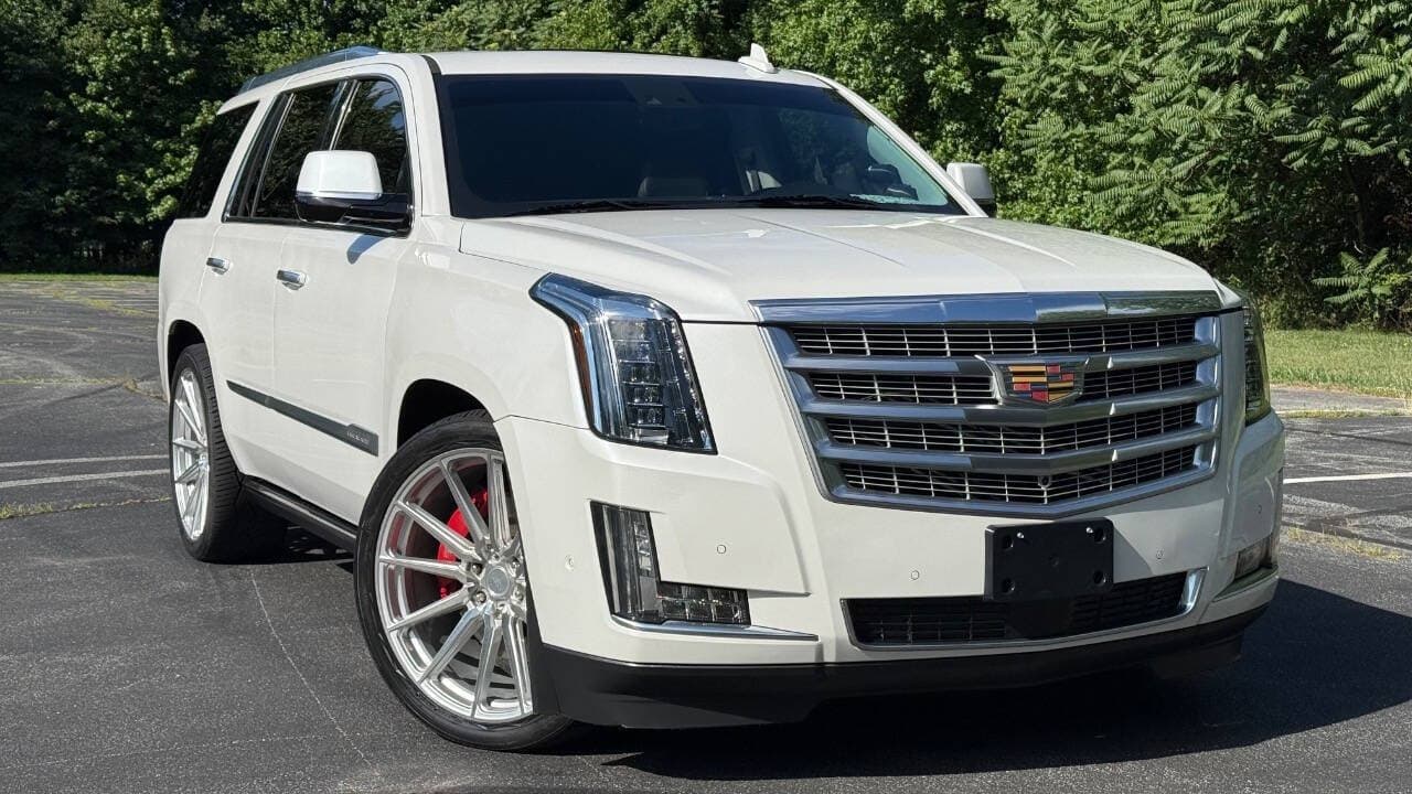 2020 CADILLAC ESCALADE PREMIUM Luxury