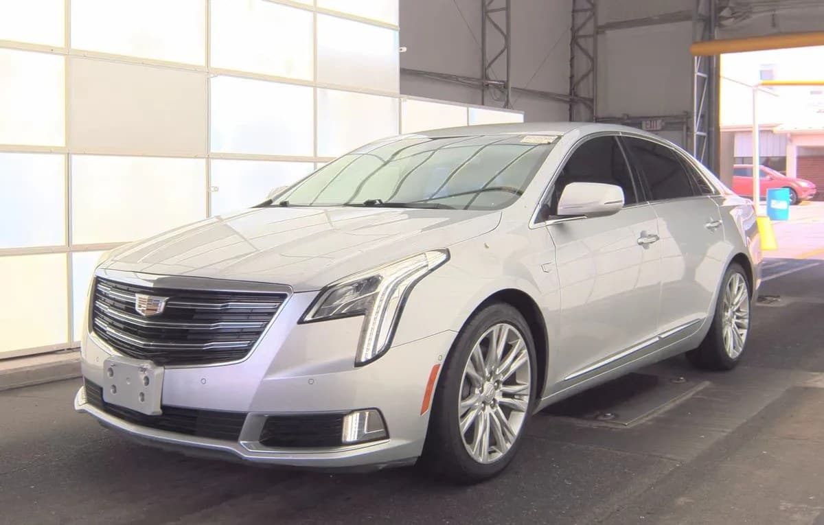 2019 CADILLAC XTS Luxury