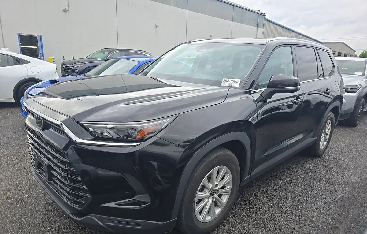 2025 TOYOTA GRAND HIGHLANDER XLE
