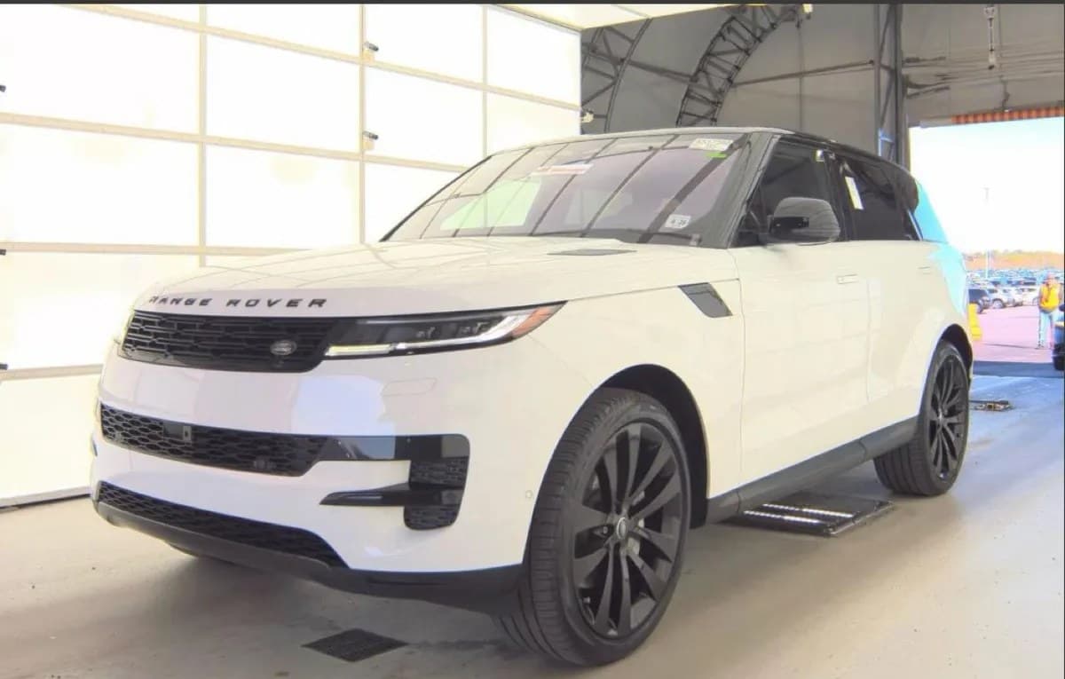 2023 LAND ROVER RANGE ROVER SPORT SE