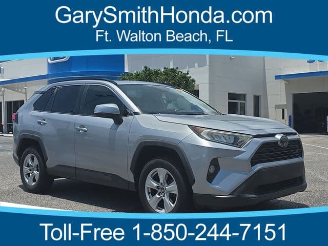 2019 TOYOTA RAV4 XLE
