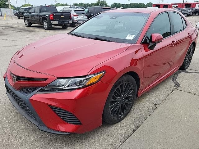 2020 TOYOTA CAMRY SE