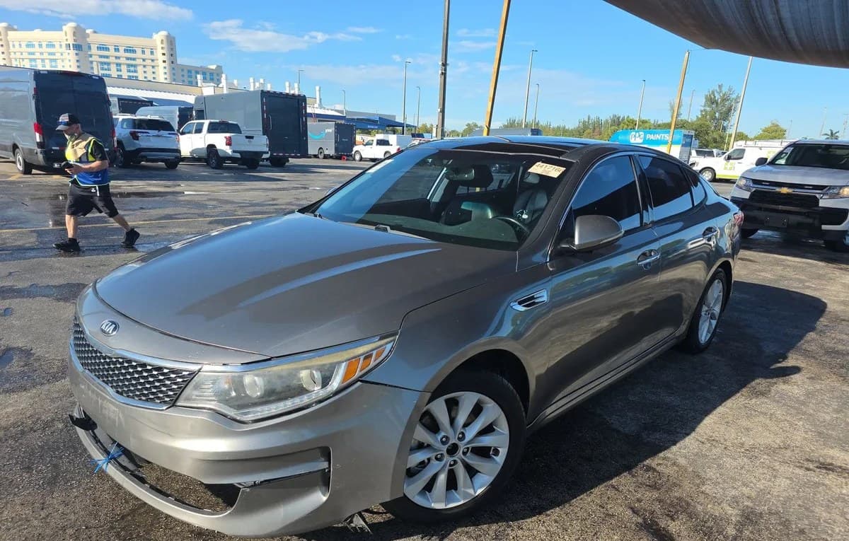 2017 KIA OPTIMA EX 1