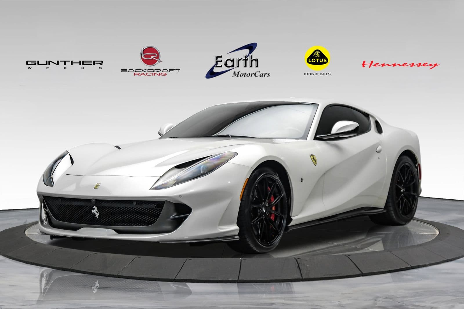 2019 FERRARI 812 Superfast