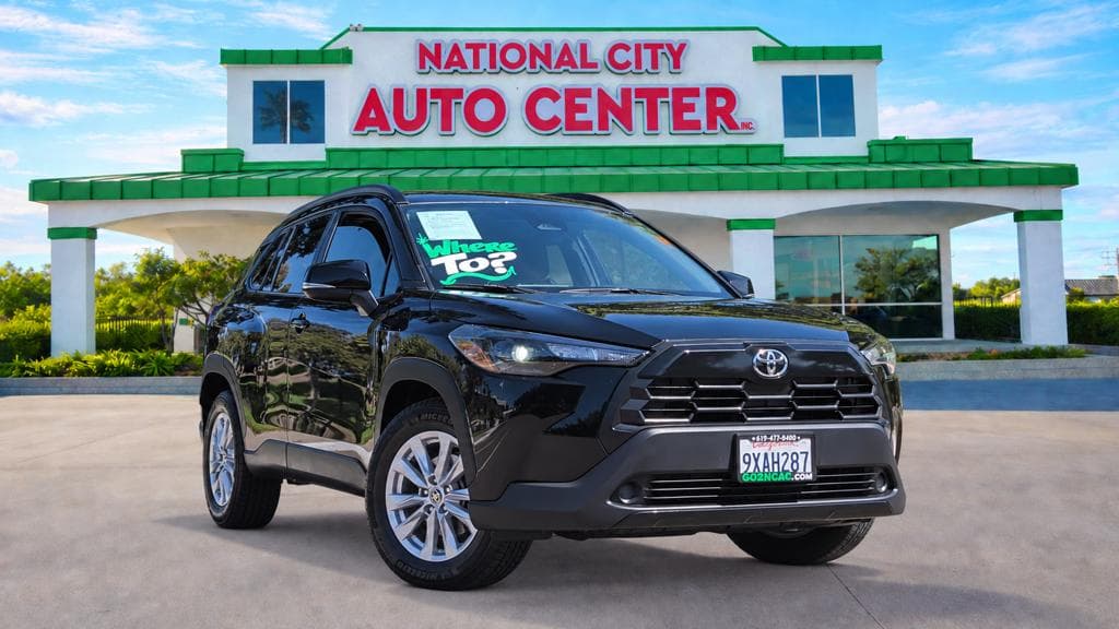 2026 TOYOTA COROLLA CROSS LE