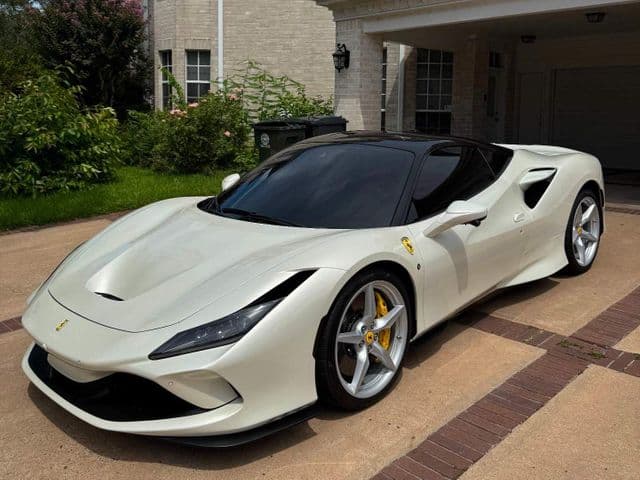 2021 FERRARI F8 Tributo