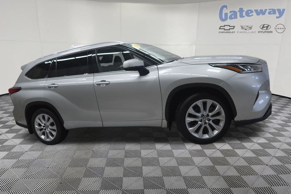 2021 TOYOTA HIGHLANDER Limited