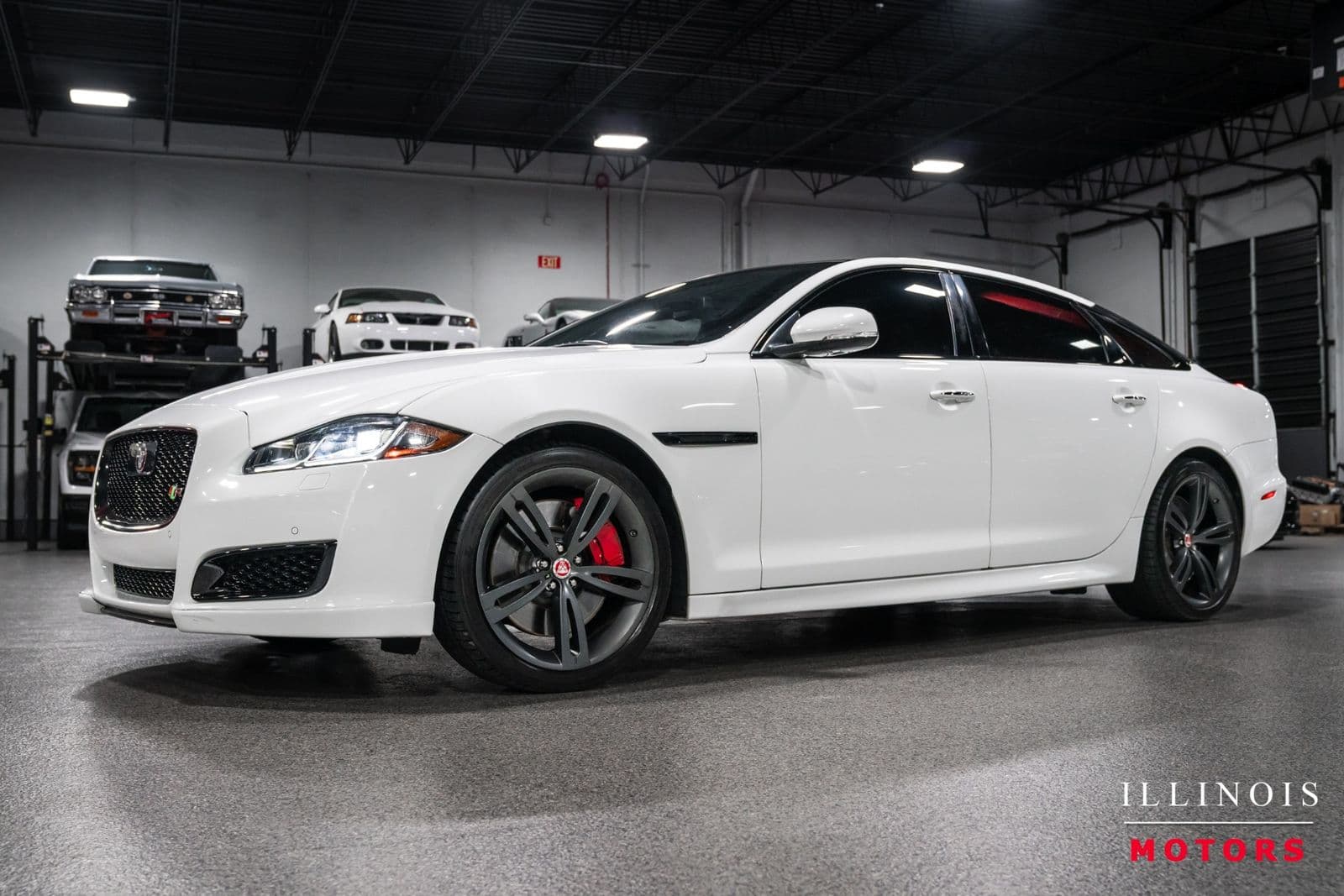 2017 JAGUAR XJ L XJR