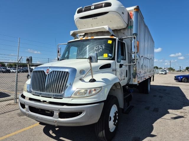 2017 INTERNATIONAL 4000 4300