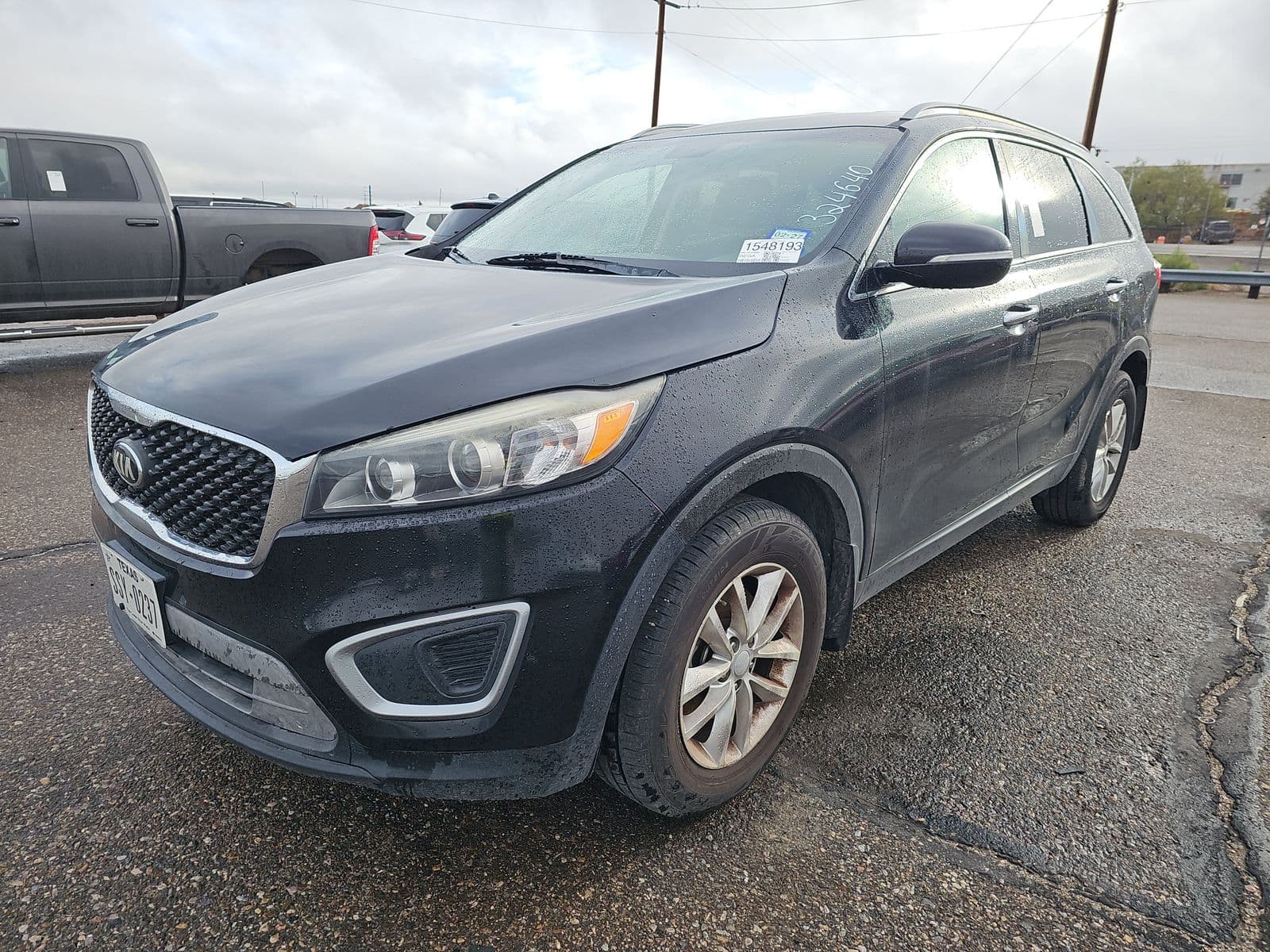 2017 KIA SORENTO LX