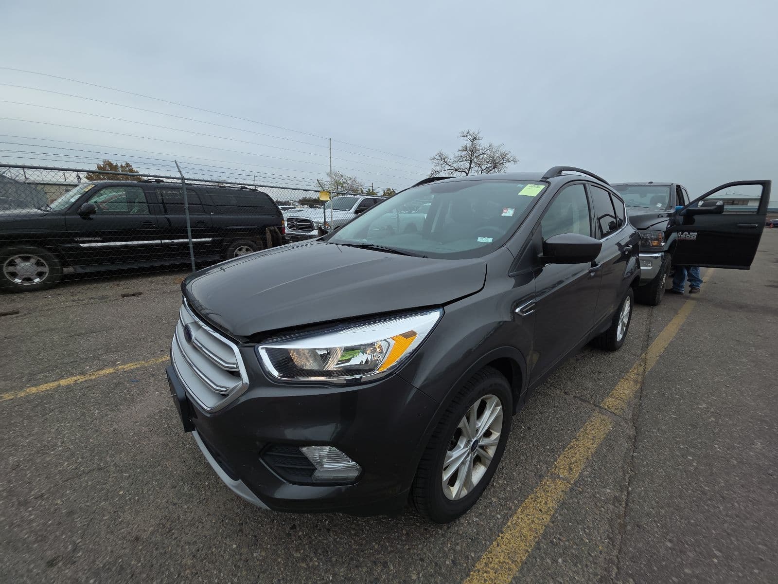 2018 FORD ESCAPE SE