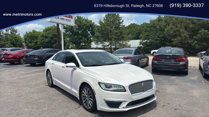 2017 LINCOLN MKZ Select