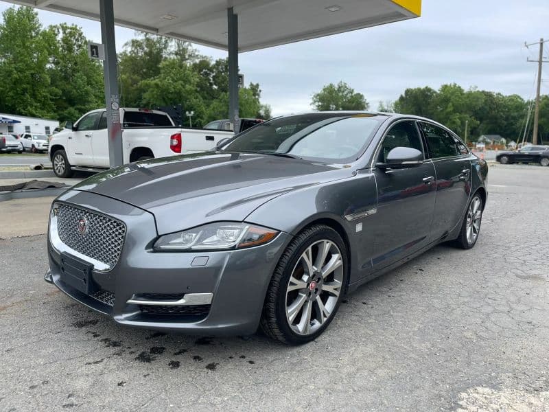 2017 JAGUAR XJ L Portfolio