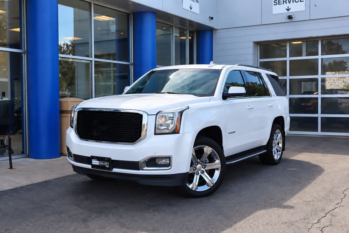 2017 GMC YUKON SLT