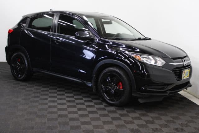 2017 HONDA HR-V LX