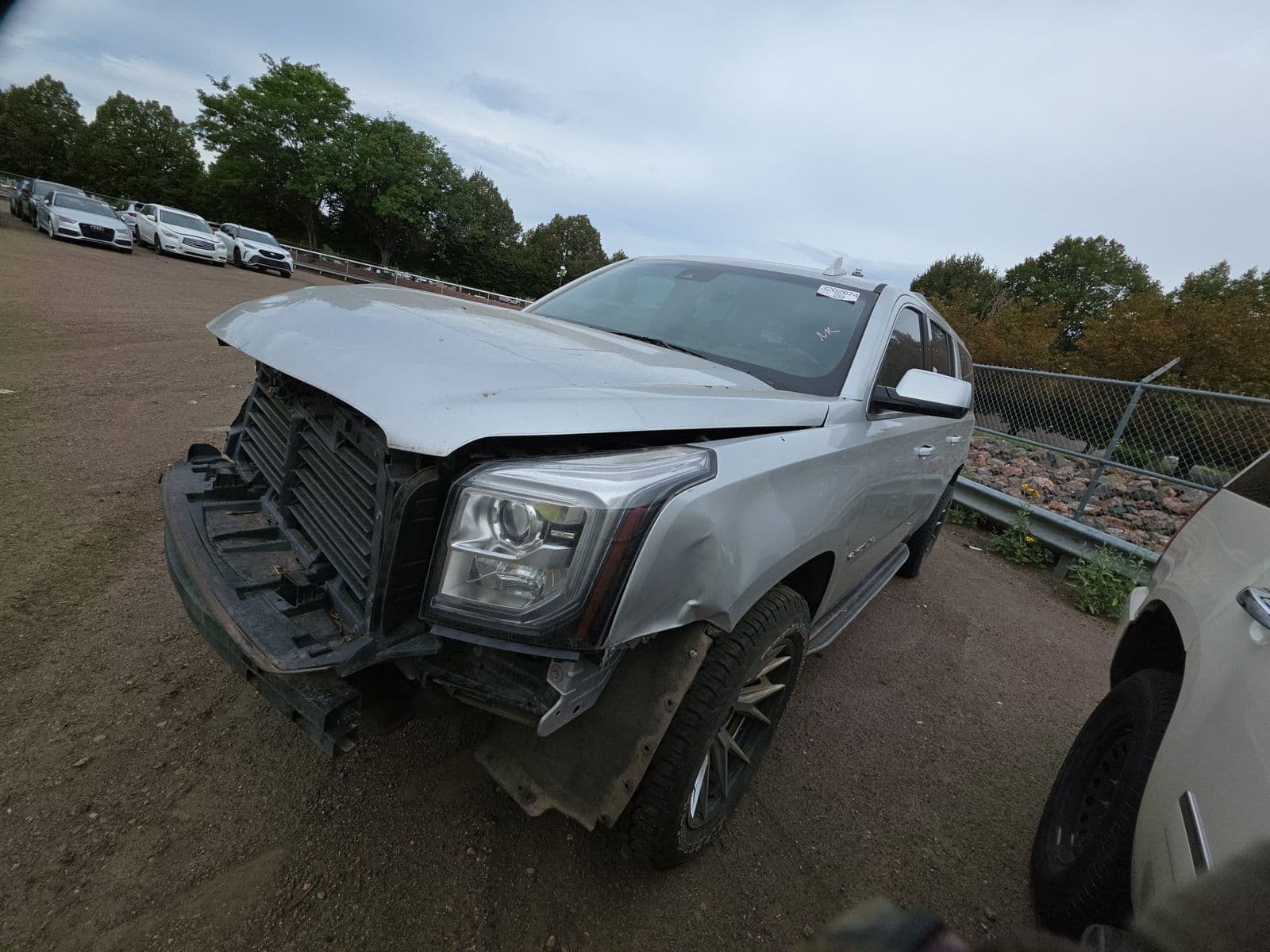 2017 GMC YUKON XL SLT