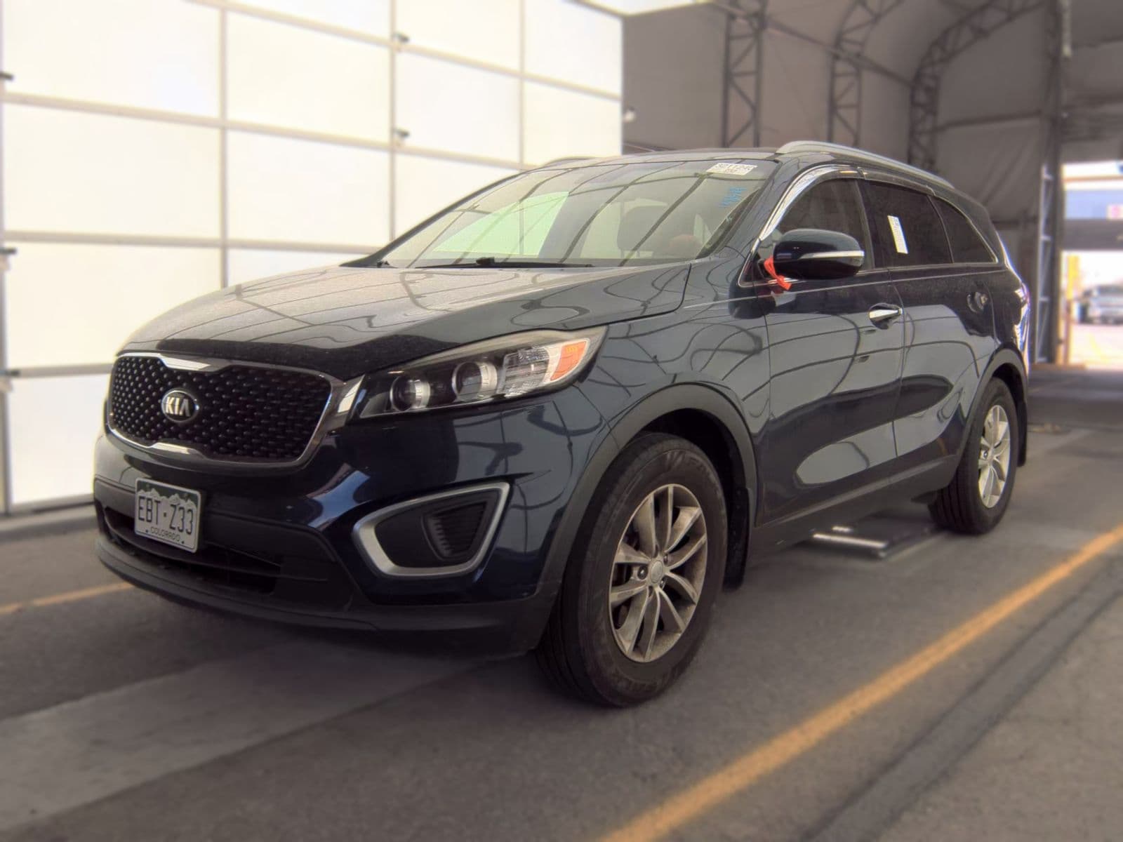 2017 KIA SORENTO LX