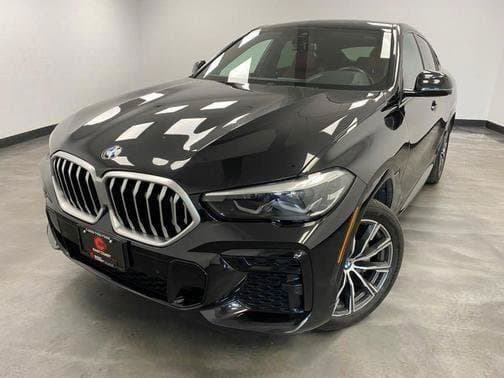 2022 BMW X6 xDrive40i