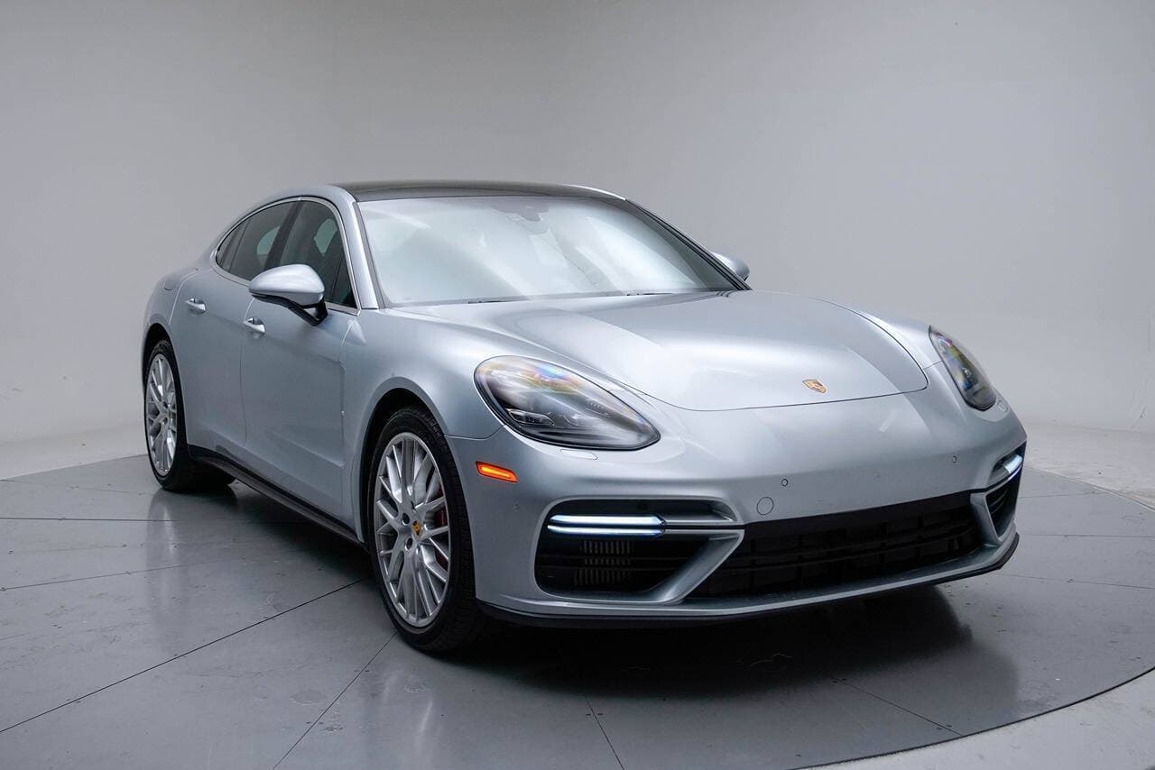 2017 PORSCHE PANAMERA Turbo