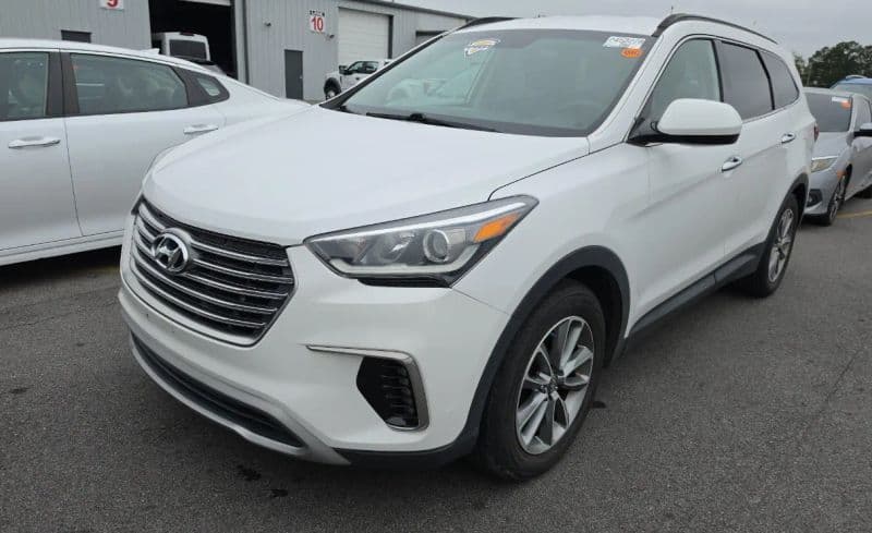 2017 HYUNDAI SANTA FE SE