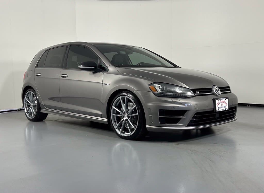 2017 VOLKSWAGEN GOLF R