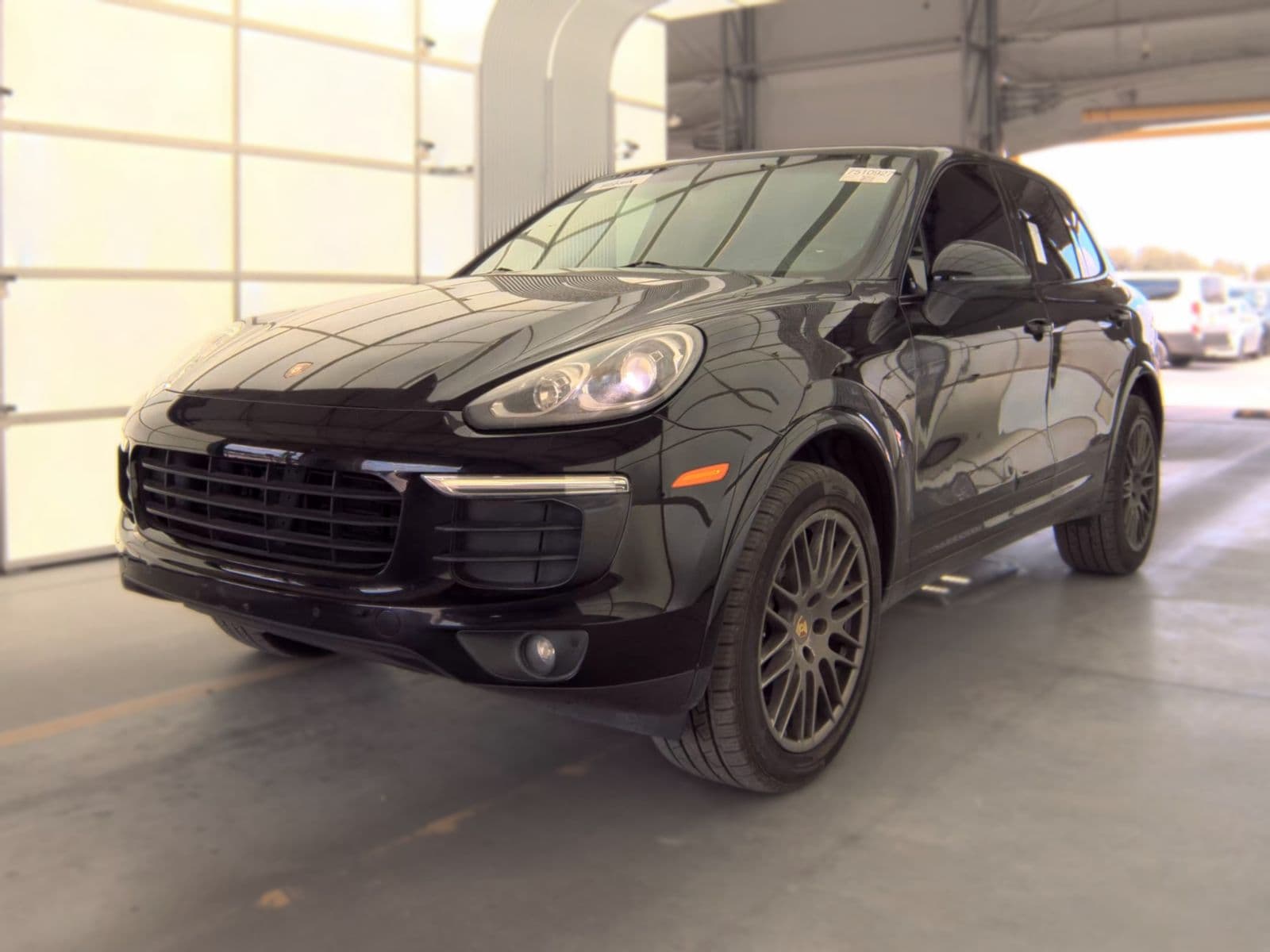 2017 PORSCHE CAYENNE PLATINUM Edition