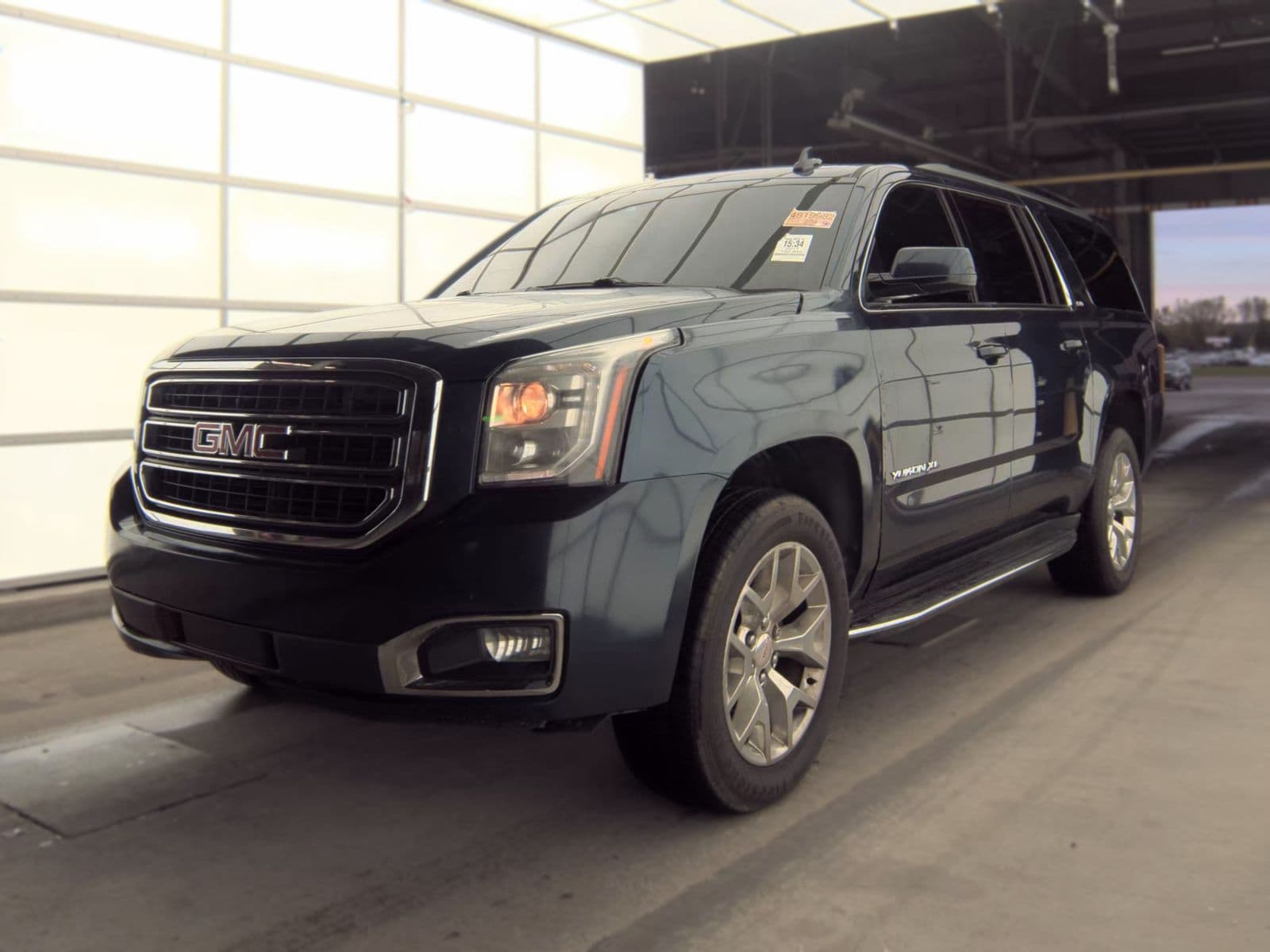 2017 GMC YUKON XL SLT