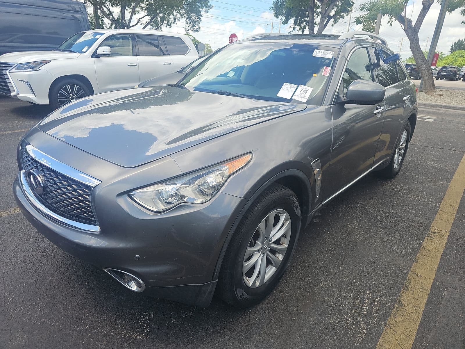 2017 INFINITI QX70 3.7