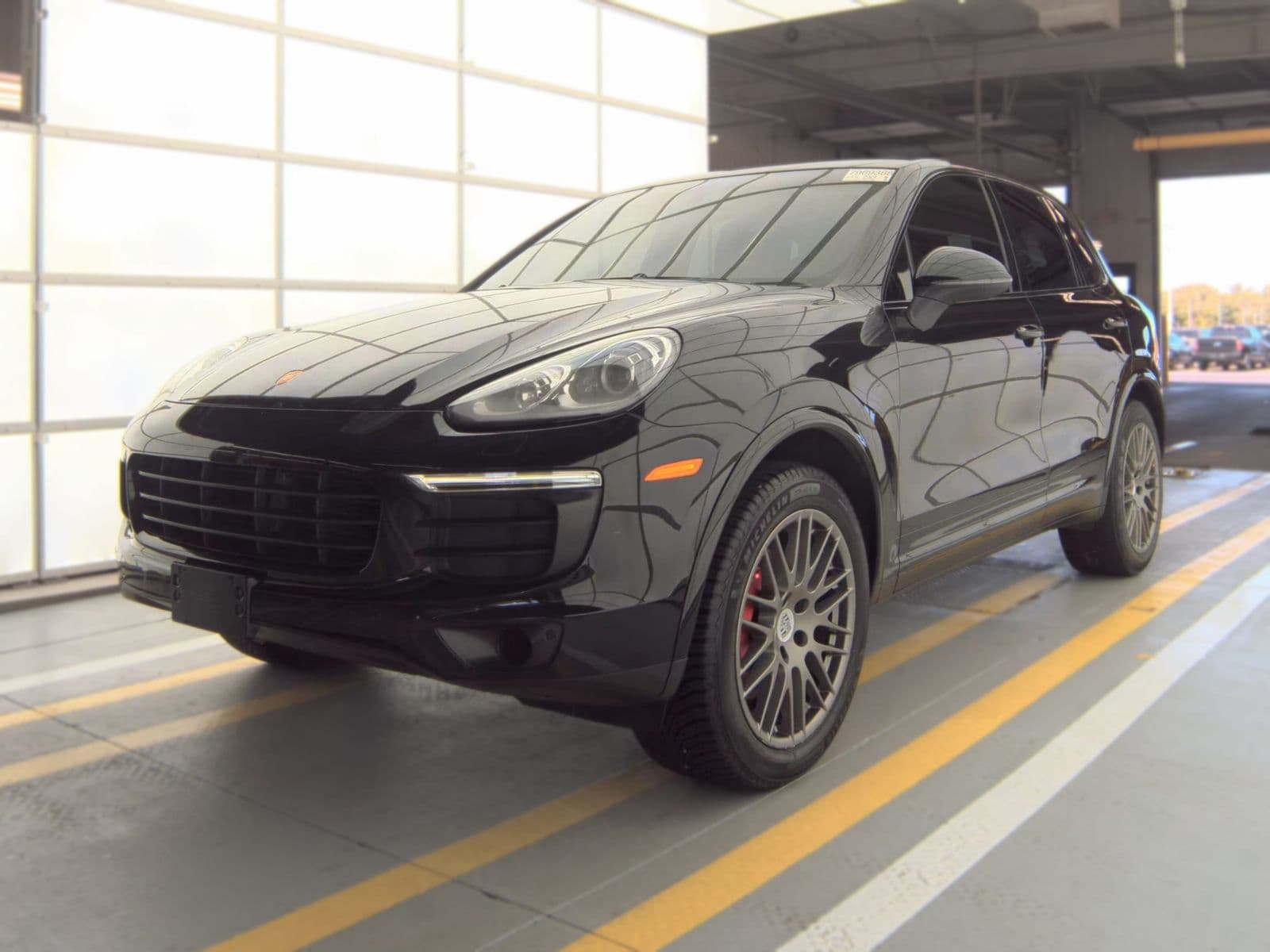 2017 PORSCHE CAYENNE PLATINUM Edition