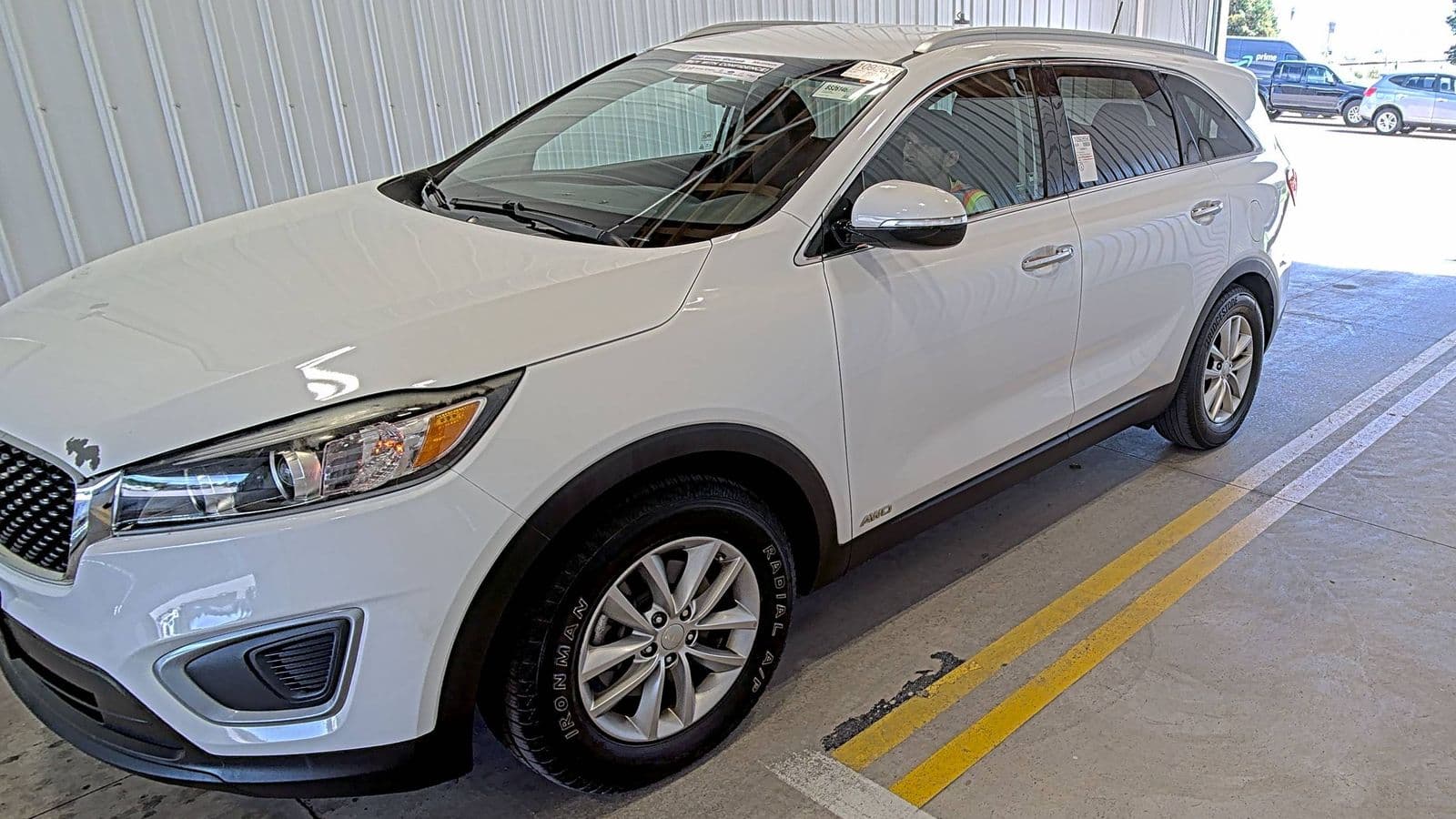 2017 KIA SORENTO LX