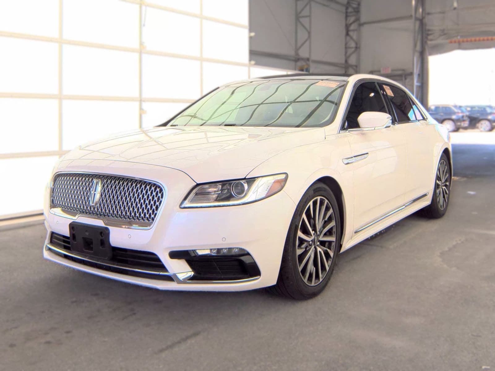 2017 LINCOLN CONTINENTAL Select