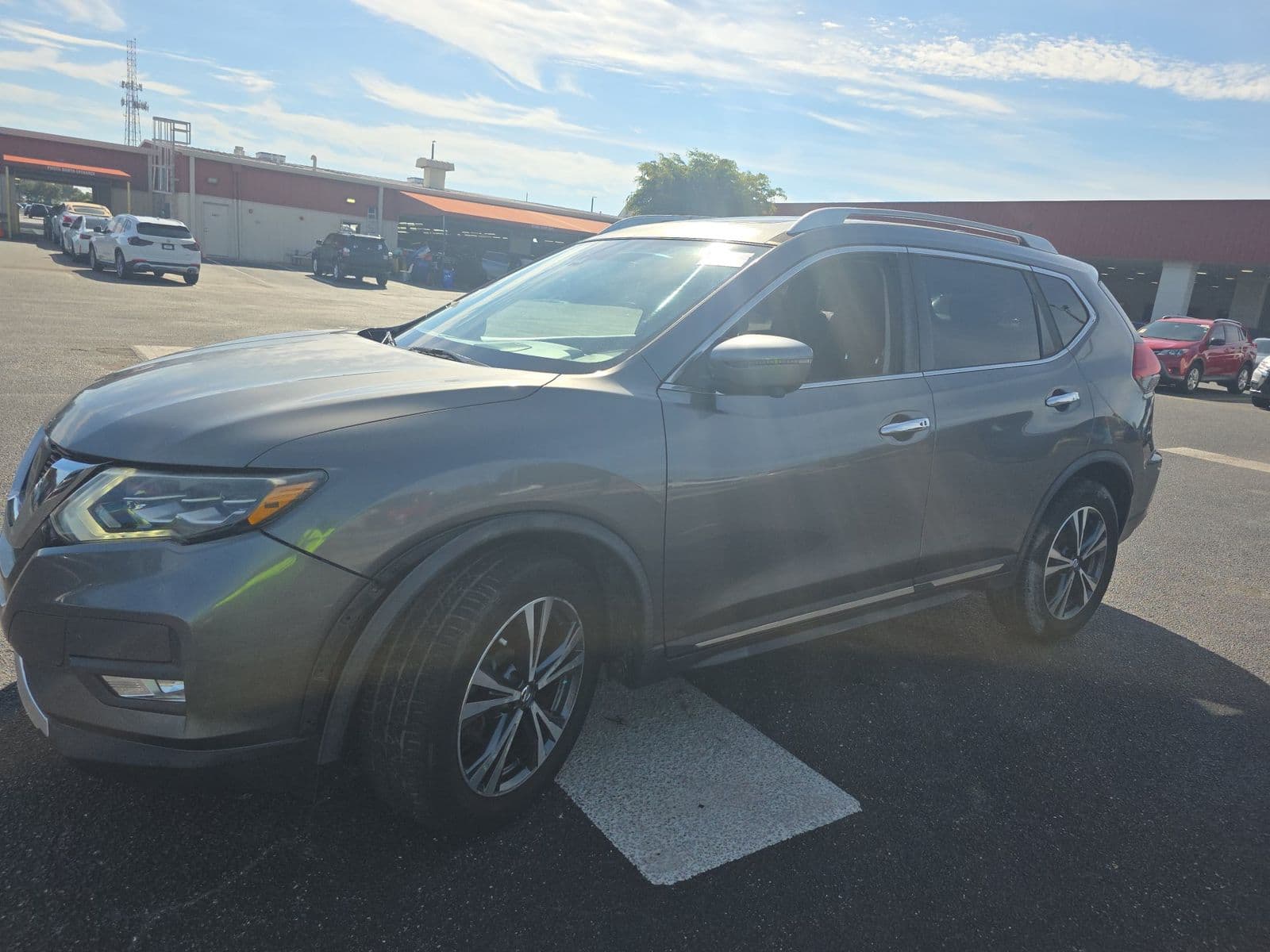 2017 NISSAN ROGUE SL