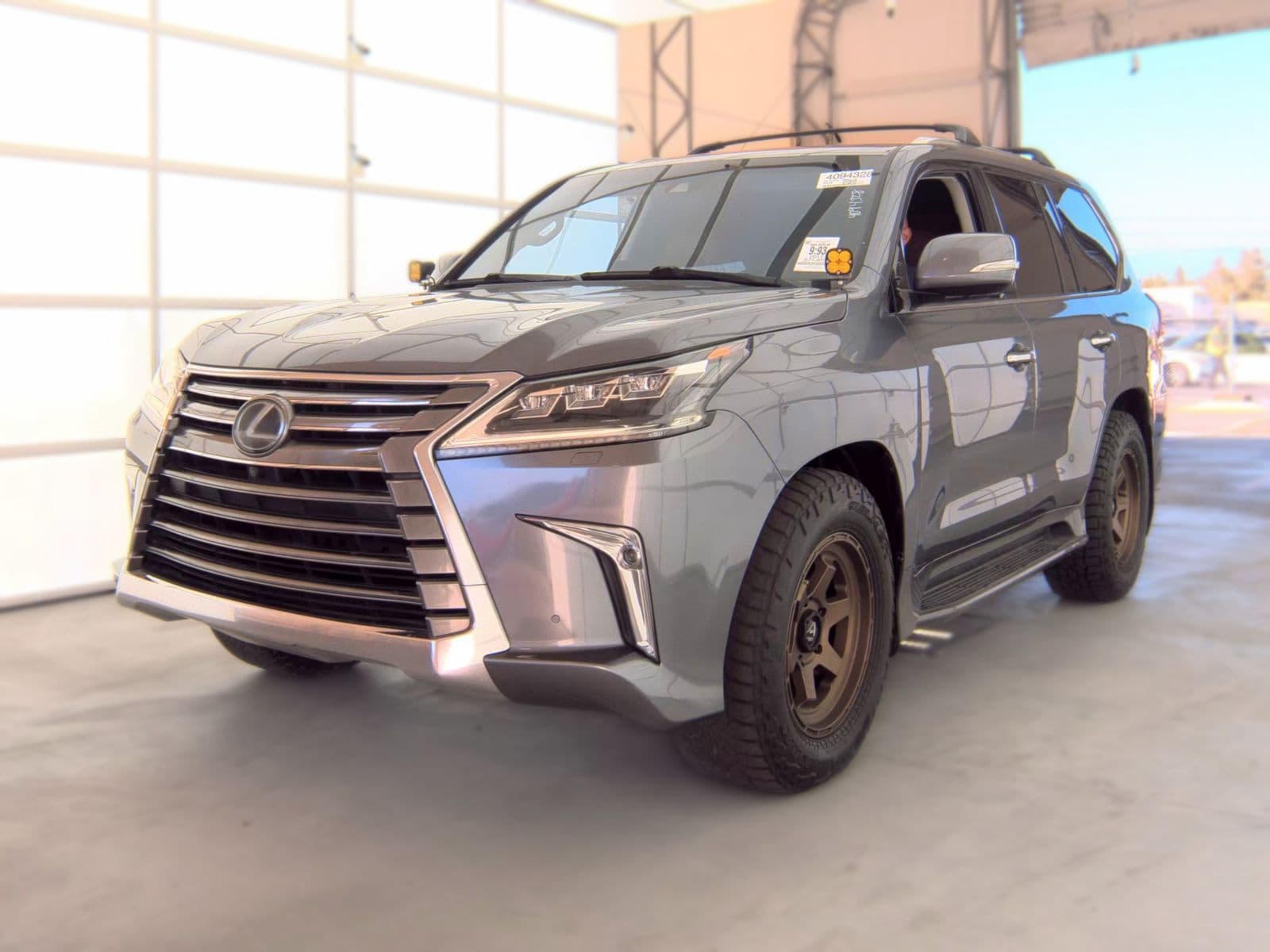 2017 LEXUS LX LX 570