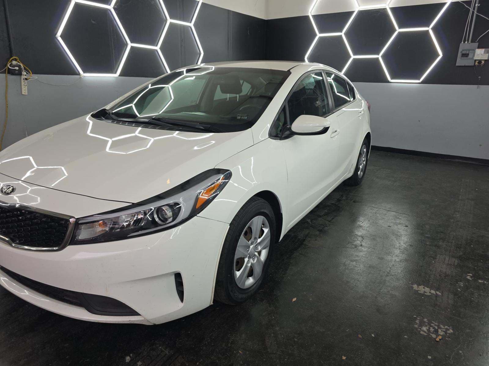 2017 KIA FORTE LX