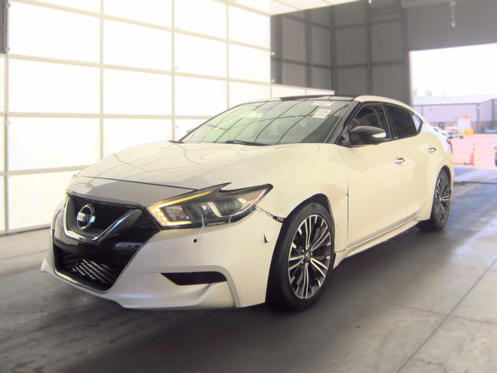 2017 NISSAN MAXIMA Platinum