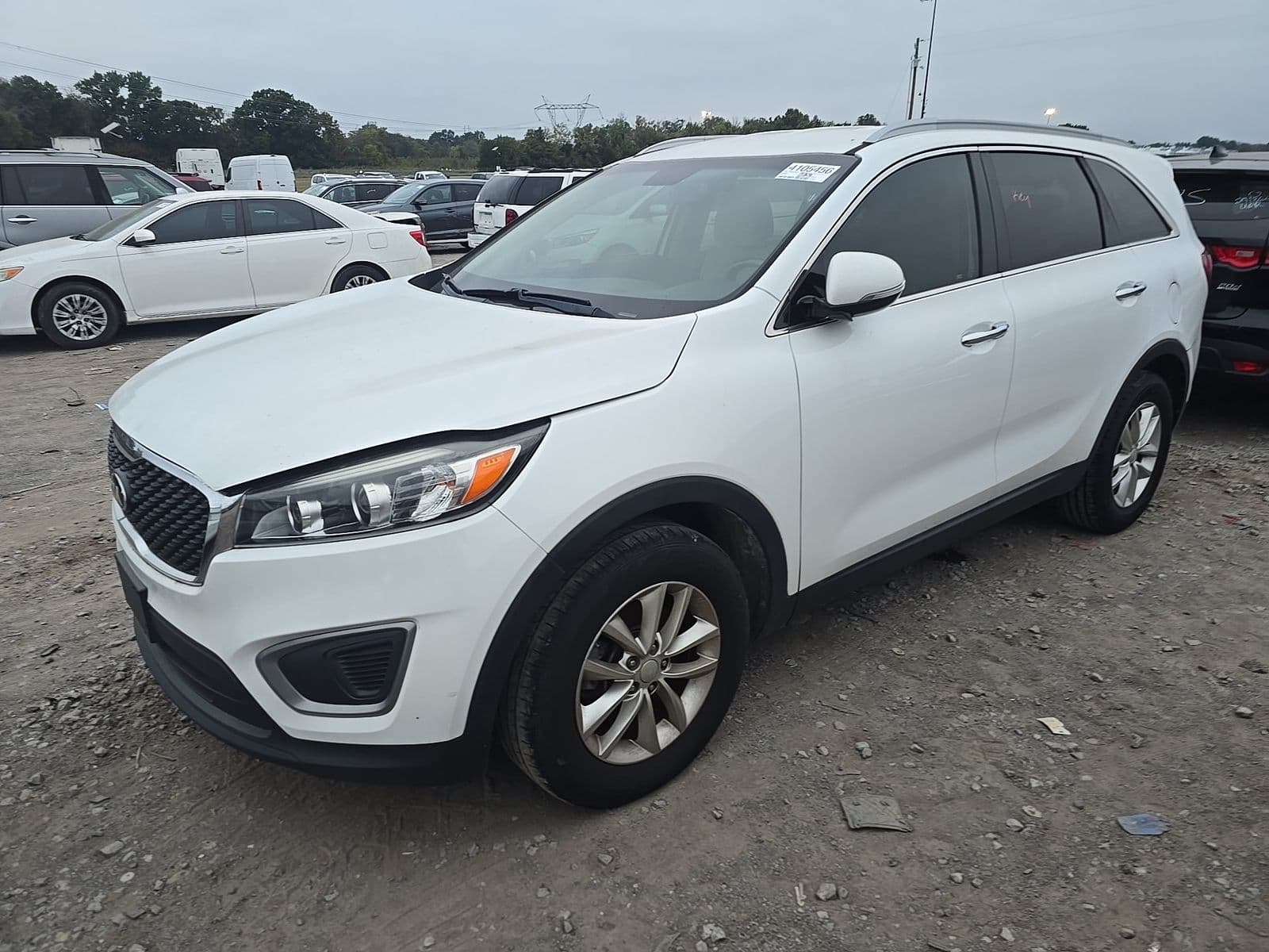 2017 KIA SORENTO LX