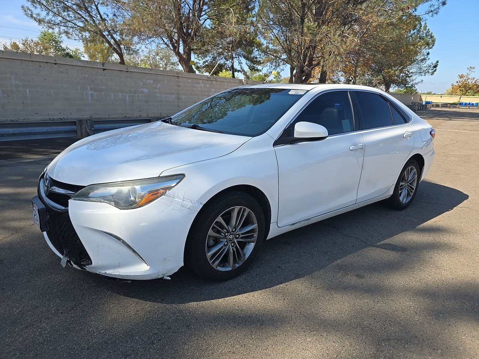 2017 TOYOTA CAMRY SE