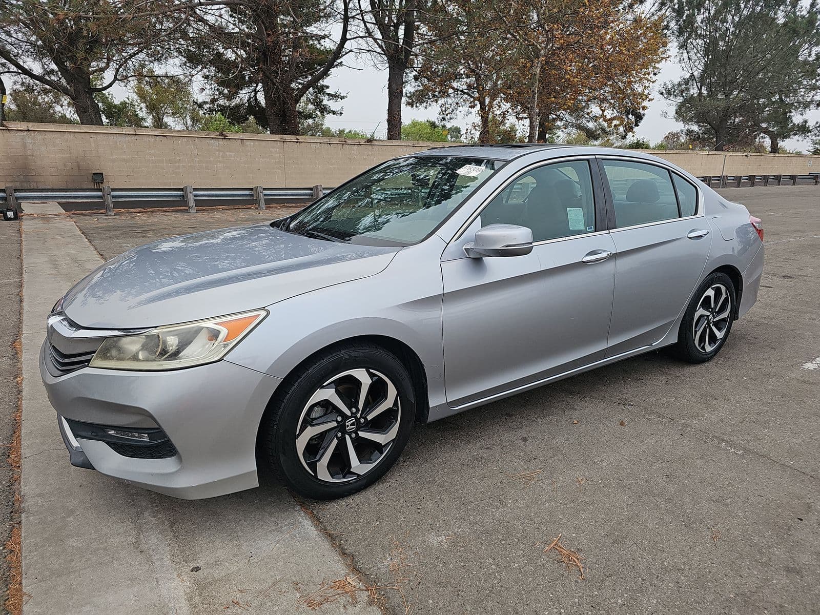 2017 HONDA ACCORD EX