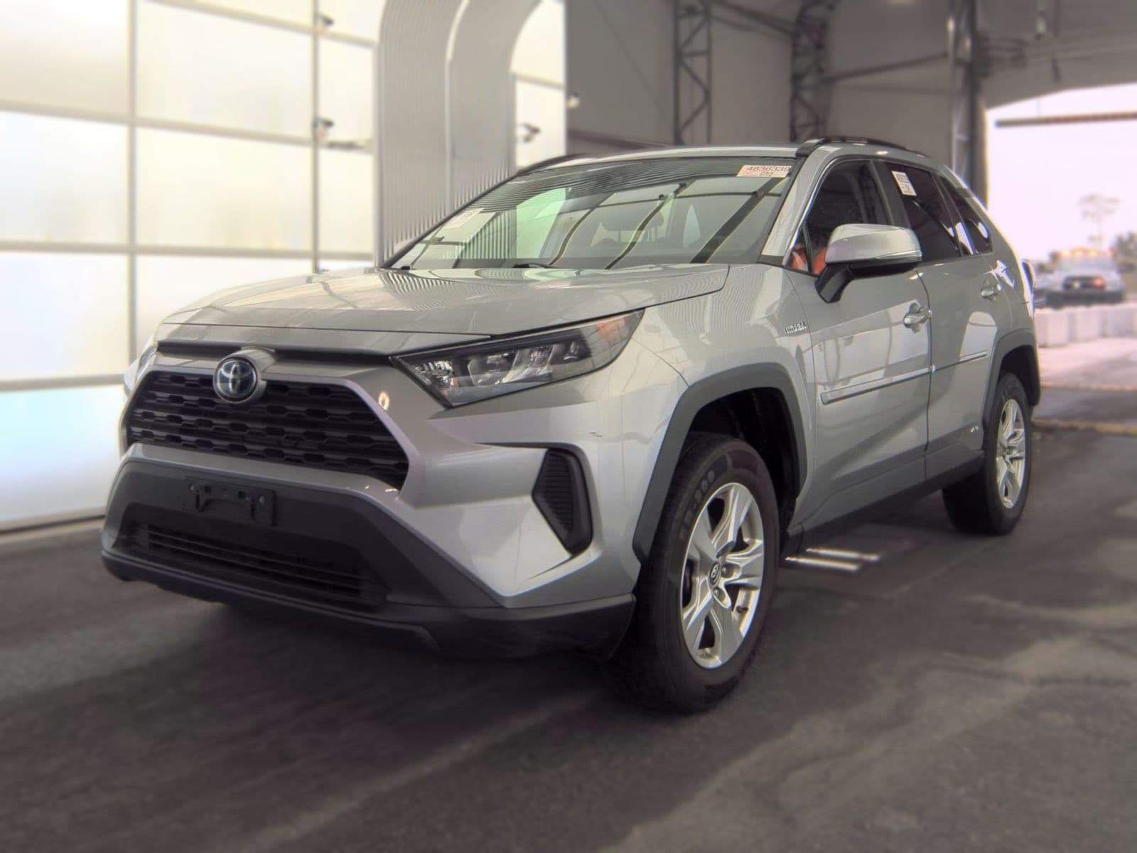 2020 TOYOTA RAV4 HYBRID LE