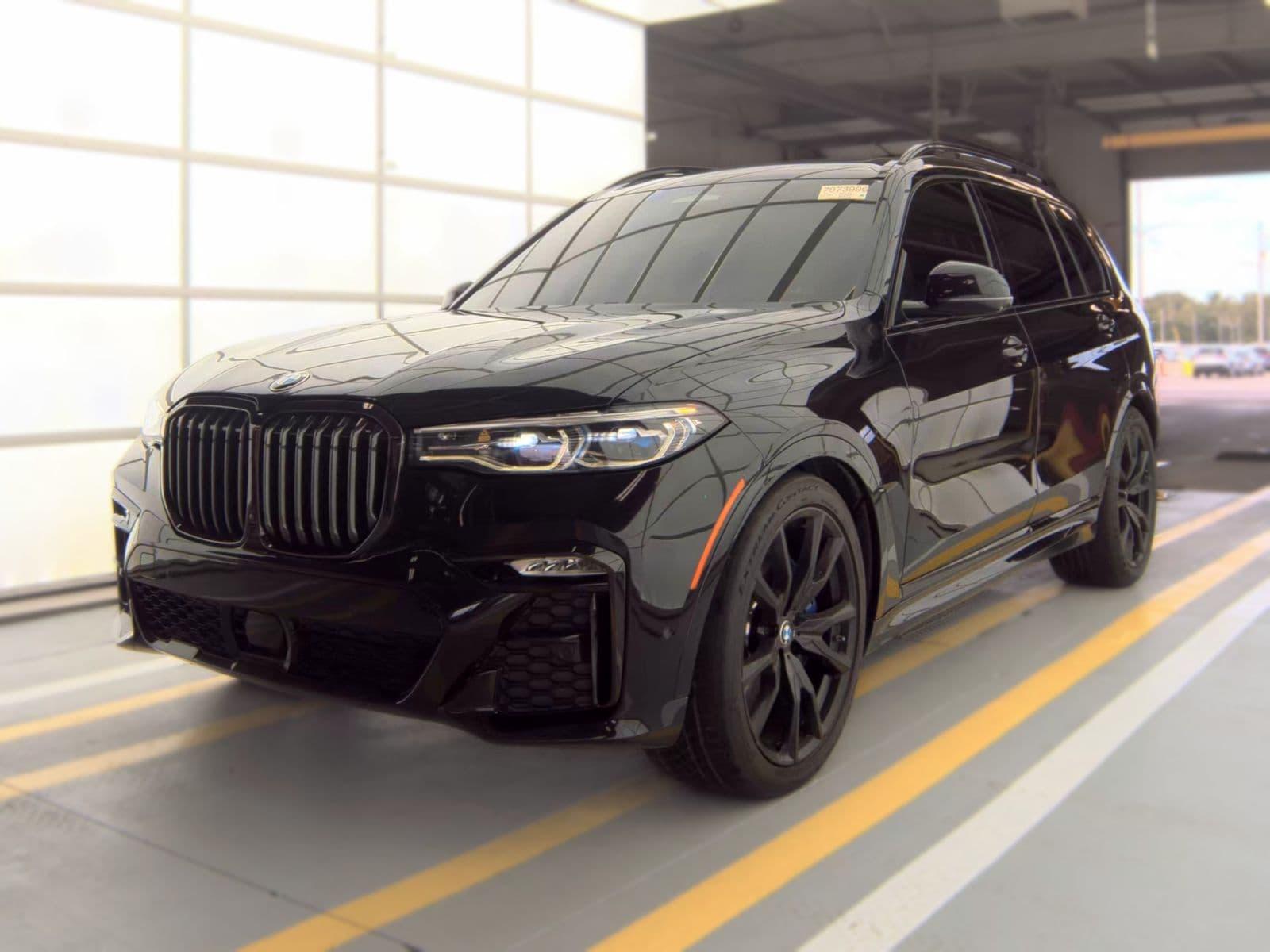 2021 BMW X7 M50i