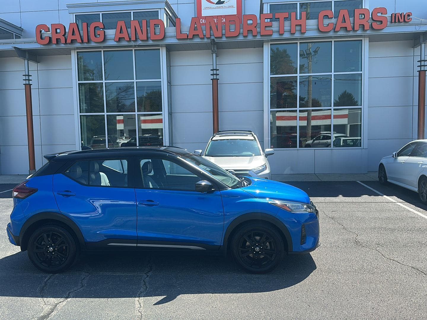 2021 NISSAN KICKS SR