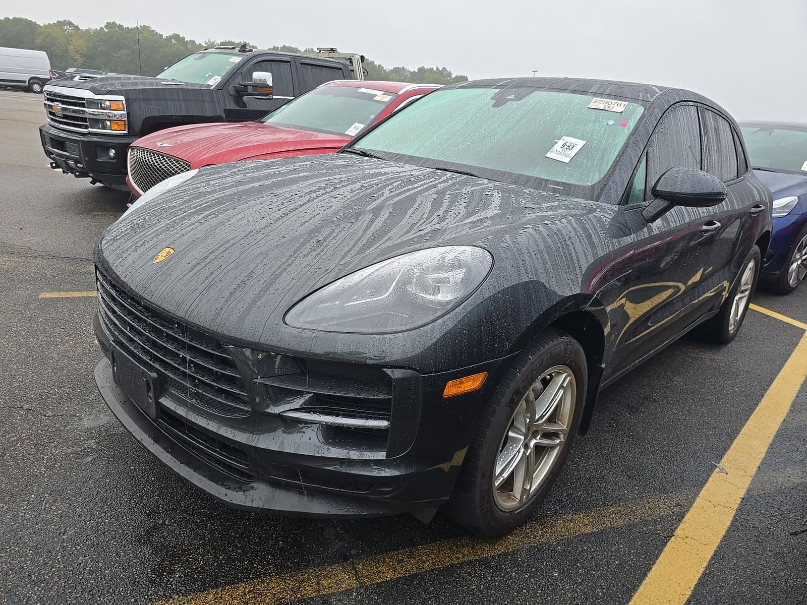 2021 PORSCHE MACAN Base