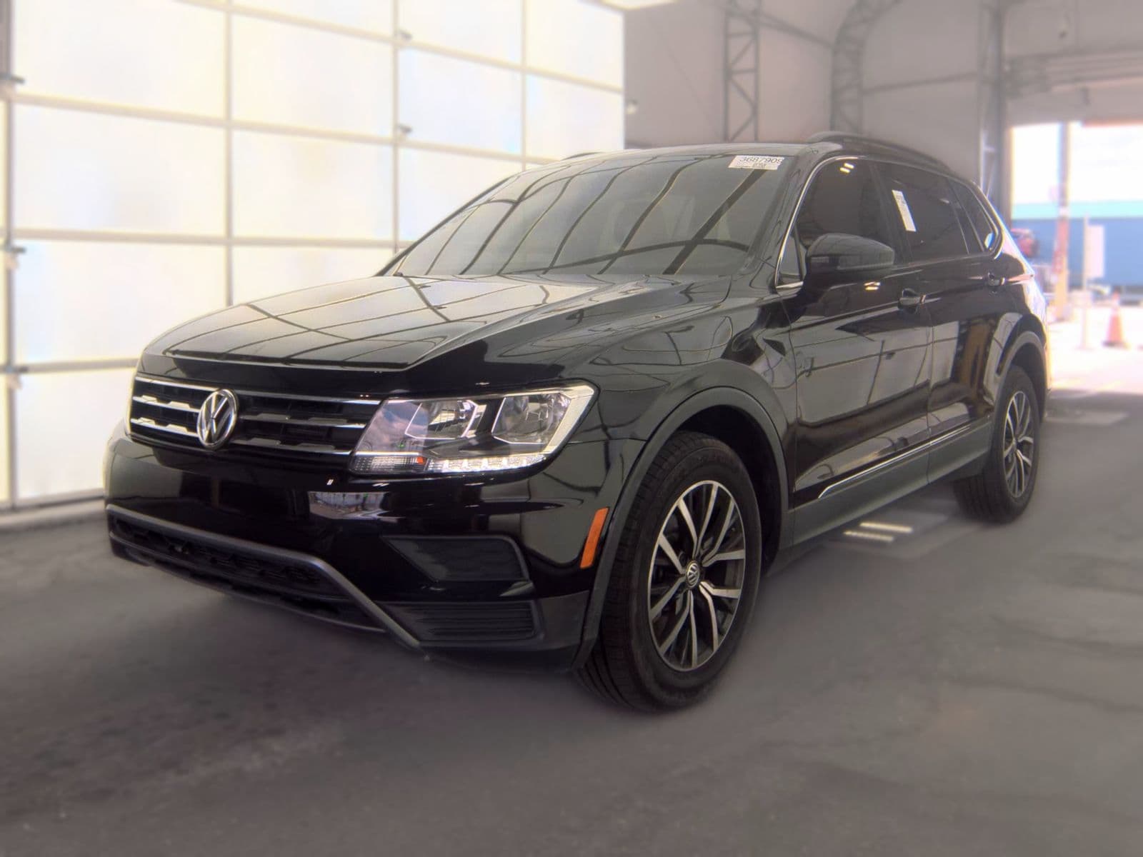 2020 VOLKSWAGEN TIGUAN 2.0T SE