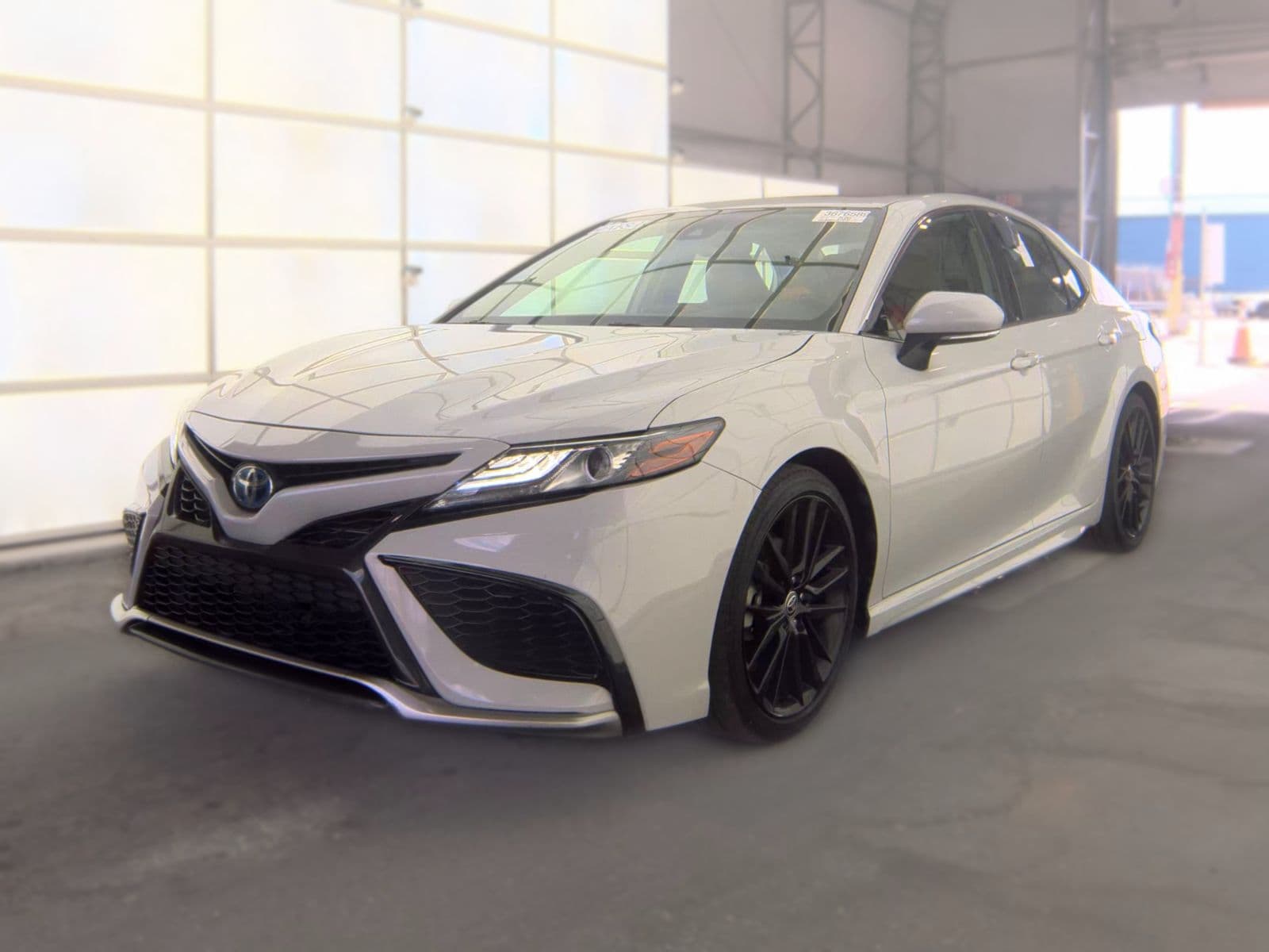 2022 TOYOTA CAMRY HYBRID XSE