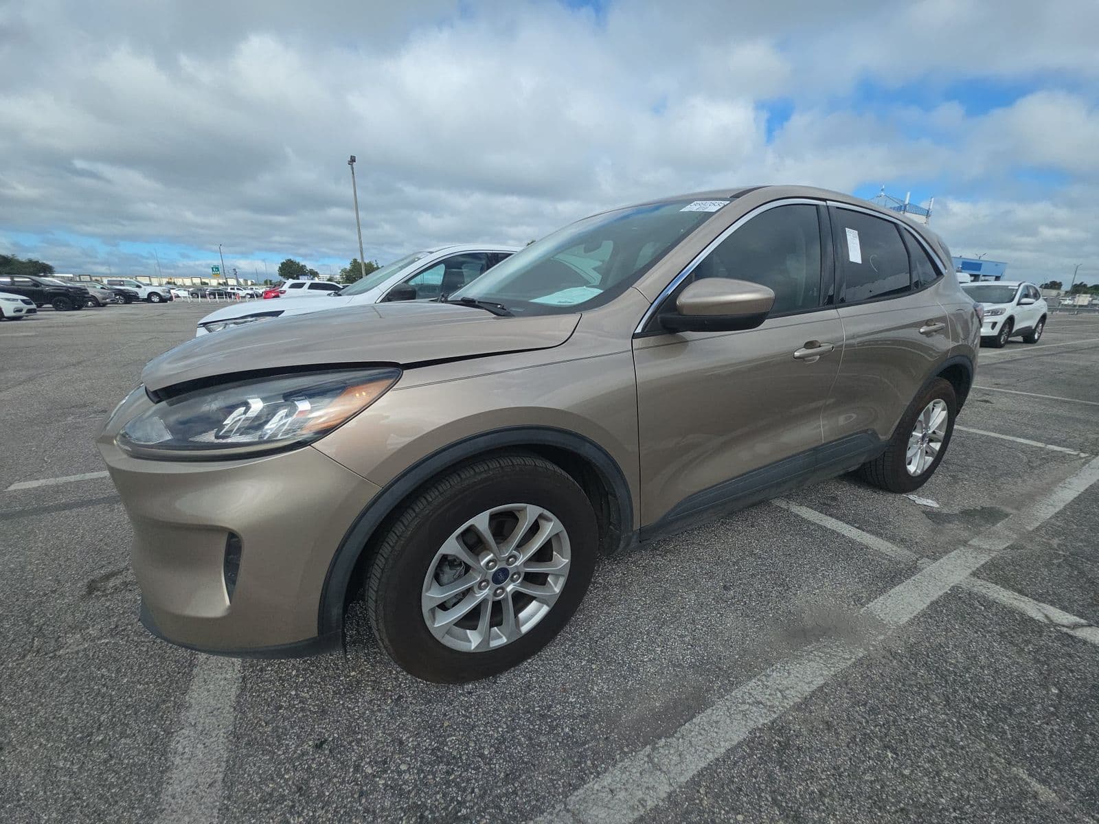 2021 FORD ESCAPE SE