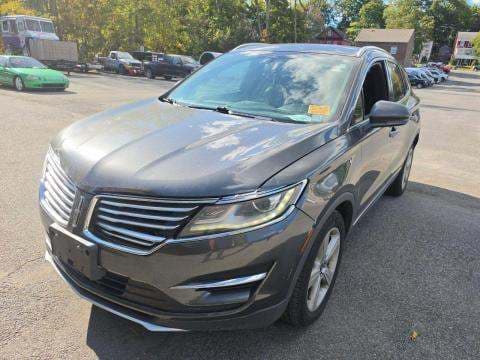2018 LINCOLN MKC Premiere 1
